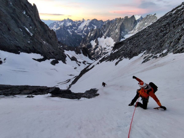 Dans les pentes sous le Col du Pavé
